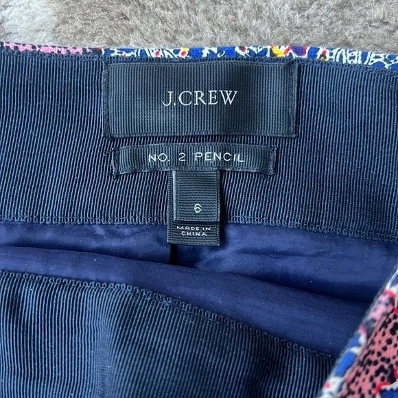 J. Crew No. 2 Pencil Skirt Paisley. Size 6. Machine Washable!  98% Cotton - Picture 3 of 6